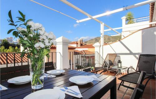 3 Bedroom Lovely Apartment In Nerja