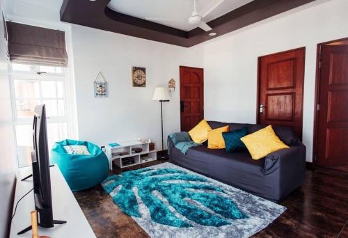 Charming Beachfront 2BR Apartment in Hulhumale’