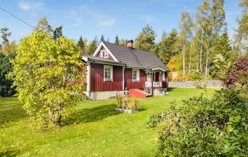 B&B Lönsboda - Amazing Home In Lnsboda With Wifi And 3 Bedrooms - Bed and Breakfast Lönsboda