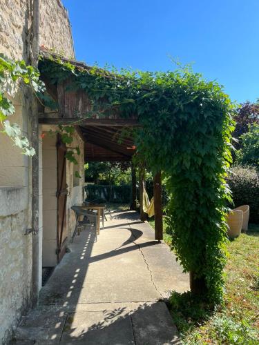 La Maison Pourpre