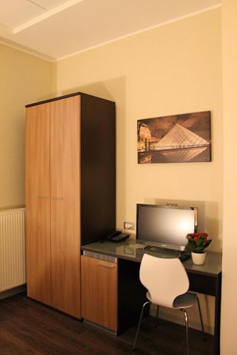 Aleksandr, Brindisi (Foto 6)