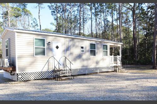 B&B Steinhatchee - Sandbar Cabin - 2nd Street - Bed and Breakfast Steinhatchee