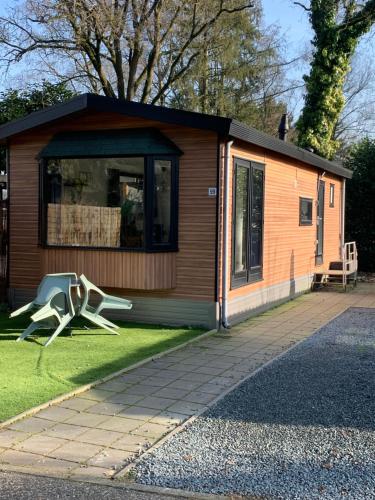  Het Eikenhuisje in Putten; huisje op de Veluwe. in Putten