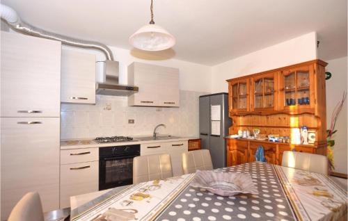  Pet Friendly Apartment In Montemitro With Wifi in Montemitro