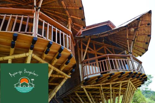 . Bungalows Ayampe