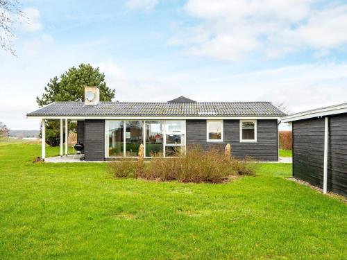 B&B Ebeltoft - 8 person holiday home in Ebeltoft - Bed and Breakfast Ebeltoft