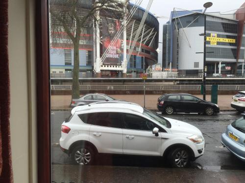 1 Fitzhamon Embankment APARTMENTS - image 9