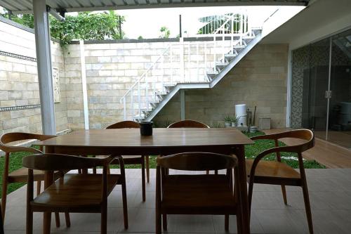 Балкон/тераса, Blue Villa in Gunung Samarinda