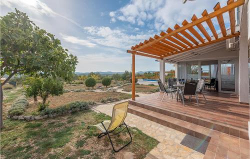 2 Bedroom Amazing Home In Krkovic