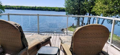 razgled, Cozy Escape, Kawarthas Cottage With Sauna in Trent Lakes
