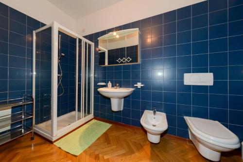 Antares Apartments - image 9