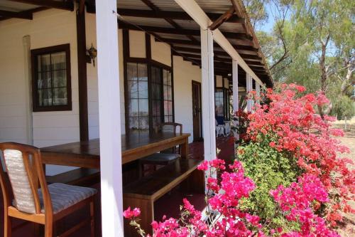 Balcony/terrace, Daisy Cottage located on Buckland Estate in Northam