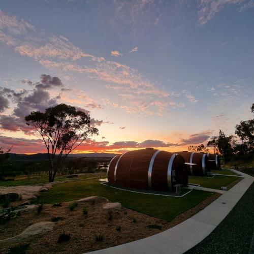 Barrel View Luxury Cabins - Tempranillo Barrel