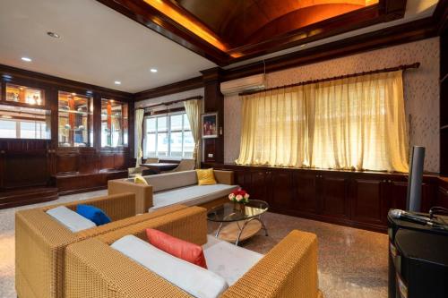 Orchid Pool Villa Phuket - 편의 시설/서비스