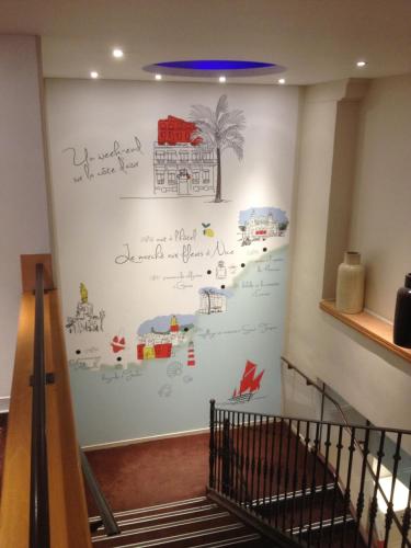 Mercure Nice Marché Aux Fleurs - image 7