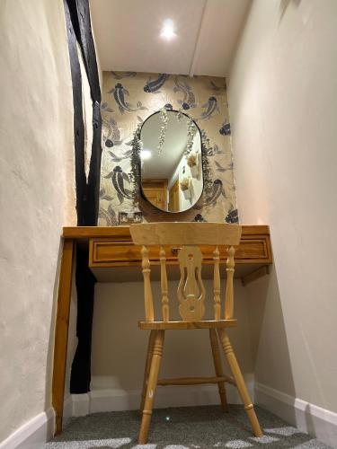 Bay Horse – York