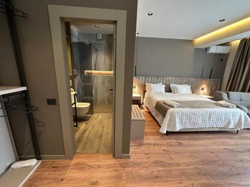 Hotel Gjallica - image 11