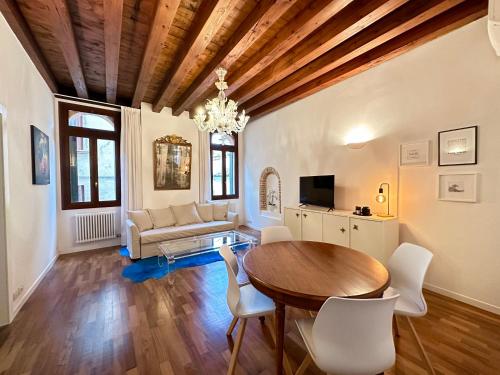  Tarvisium Luxury Apartment: Un’oasi di eleganza in Treviso