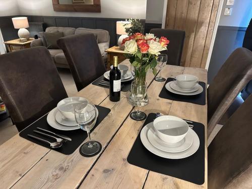Meadow Cottage - image 11