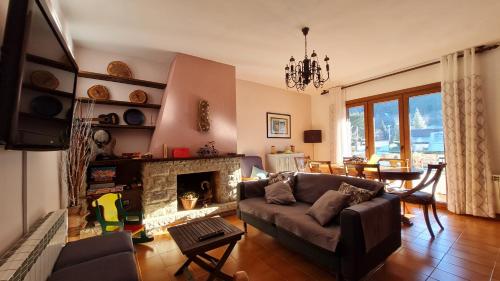 Közös társalgó / TV, Apartament Vent de Port in Vilaller