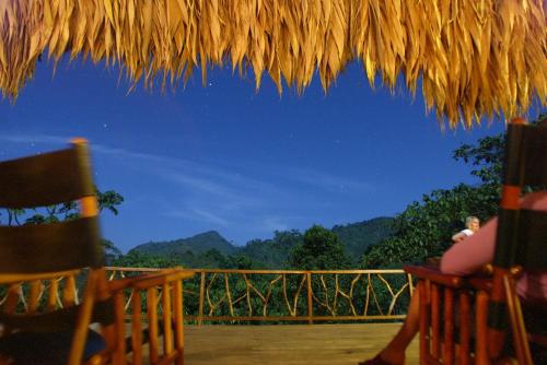 Restorāns, Rafiki Safari Lodge in Portalona