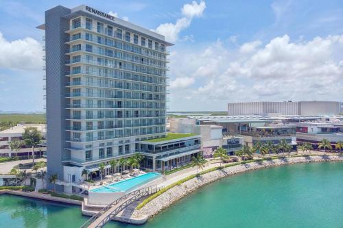 Exterior view of Renaissance Cancun Resort & Marina