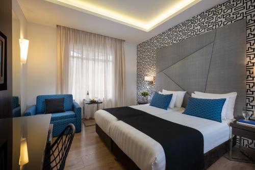room detail thumbnail 0