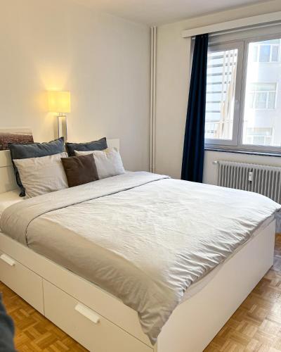 Cosy two bedroom apartment in Brussels, Brüssel (Foto 9)