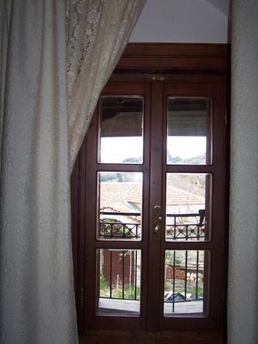 Kastorio-Villy's Guest House in Georgitsi