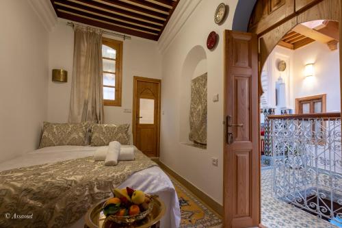 Riad Bin Souaki 2
