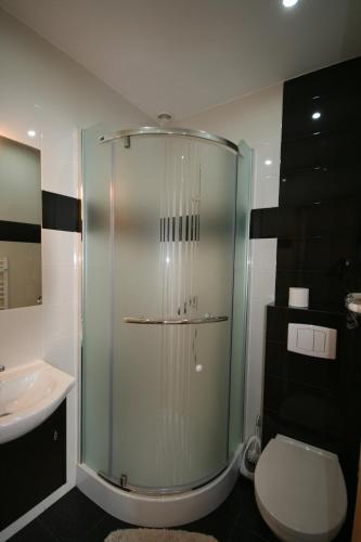 2 twin beds