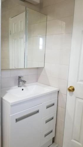 Ridgeview suite 4, Kingston (foto 8)