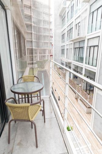 Balcony/terrace, Apartamento moderno 1 habitacion y 1 bano, area Cayala Embajada USA in Zone 16