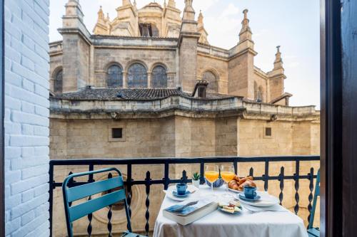 Luxury Gran Via Apartments, Granada