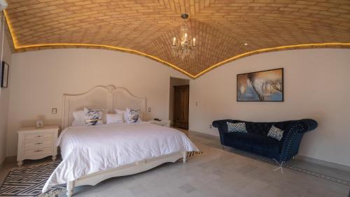 428329306 Villa Toscana ValQuirico Lofts & Suites Hotel Boutique