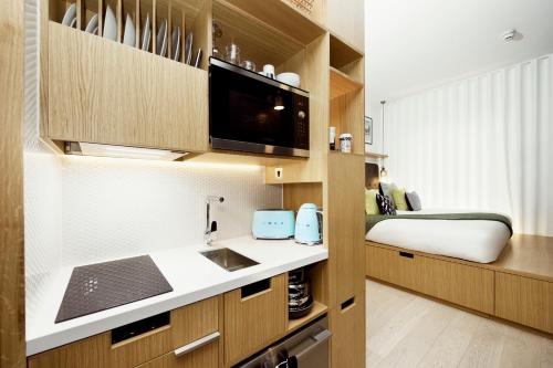 Wilde Aparthotels London Covent Garden - 주방