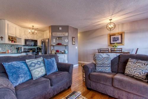 2 Master Suites - Phenomenal Views - Alpine Summit in Gatlinburg, USA