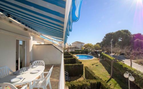 Apartment with Terrace image 10