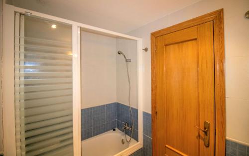 Apartment with Sea View image 6