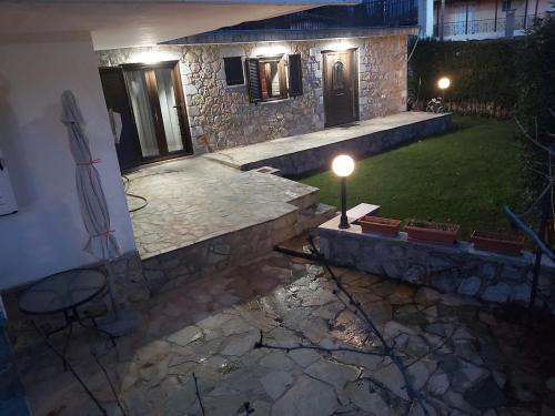 Stymfalia stone house in 史蒂姆法利亞