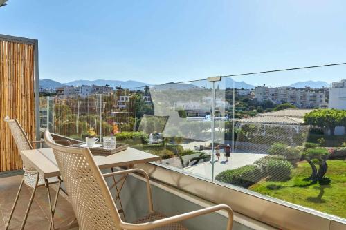 شرفة/ تراس, Vasia Ormos Hotel (Adults Only) in اجيوس نيكولوس