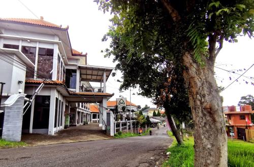 Avila Ketapan Rame Hotel