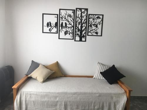 One-Bedroom Apartment image 10