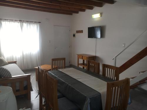 One-Bedroom Apartment image 10