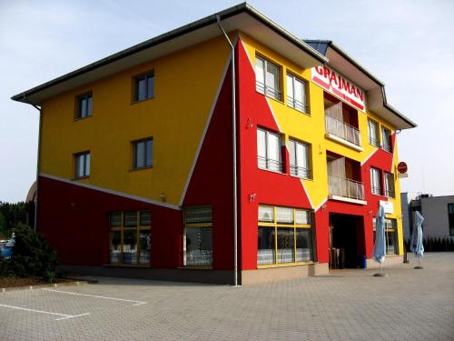 . Hotel Grajman
