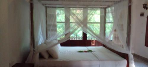 Loveena by H.S. Restaurant & Guest, Tangalle (foto 11)