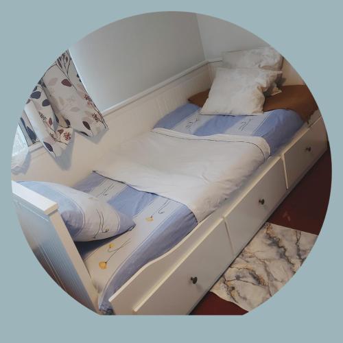 Belle chambre dans un quartier calme, Bruselas (foto 7)