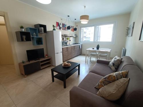 Friends & Family Apartment - Free parking car, Katánie (fotografie 9)