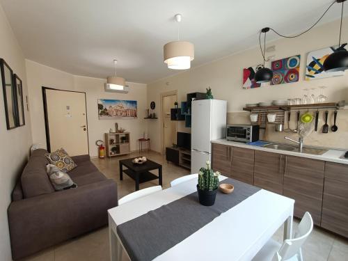 Friends & Family Apartment - Free parking car, Katánie (fotografie 7)