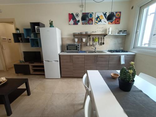 Friends & Family Apartment - Free parking car, Katánie (fotografie 10)